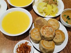 -清真吴记门钉肉饼·喜多利