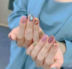 -米小兔美甲美睫