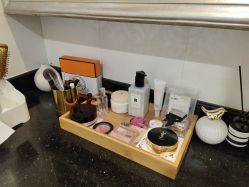 -JNK皮肤管理中心