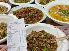 -椒香川流不息川菜馆(二七北路店)