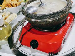 -墨脱石锅椰子鸡•香草鸭•东山羊(大东海店)