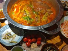 -野山舂·贵州现舂酸汤牛肉(鸿通城店)
