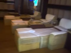 -碧中海汤泉汗蒸酒店