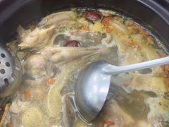 -花苑美食横琴生蚝火锅(拱北粤华路店)