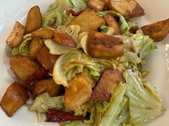 炝炒莲白-汗腾格里·风味餐厅(新疆驻京办店)