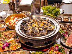 -围炉肉舍•炭烤活鳗•丹东海鲜烤肉(步行街店)