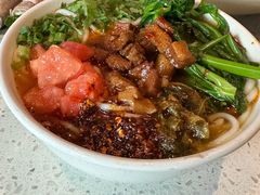 焖肉小锅米线-半山腰·云南菜(侨福芳草地店)