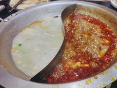 -沸炉重庆老火锅(军事博物馆店)