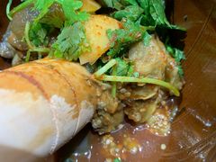 -老滇山寨•云南特色菜•地方菜•民族风情歌舞表演(金碧店)