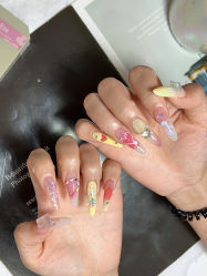 -UMl Nail 尤米美甲美睫半永久