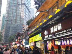 门面-八一好吃街·高品美食广场