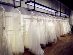 -南京宝娜嫁衣婚纱礼服馆(中央路店)