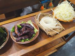 -黔有有贵州酸汤夺夺粉火锅(五味十字店)