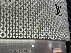 -LV路易威登(国际广场店)