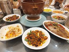 -小慧住家贵州菜(甲秀楼店)