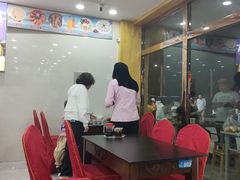 大堂-撒拉人家.酸菜牦牛肉火锅