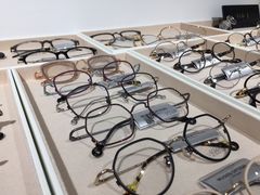 -目艮眼镜SHOWROOM(品牌集合店)