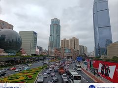 -美罗城停车场(美罗城店)