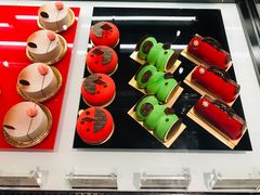 -Salon de The de Joel Robuchon(外滩18号店)