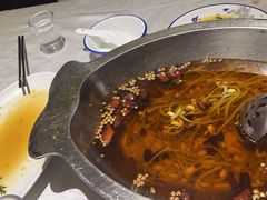 -鑫巴蜀小镇 · 水煮鱼专研店(玉桥店)