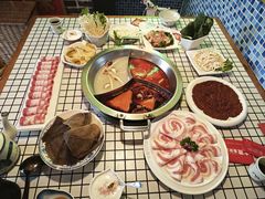 -山悦里 山野·鲜火锅(罗斯福广场店)