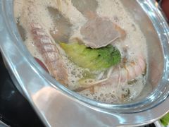 -锤头鲨毛肚海鲜烤肉自助餐厅(国购广场店)