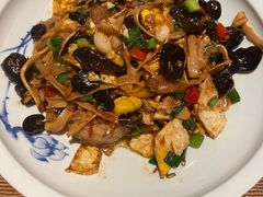 -佬湘楼·27年湘菜(天河都市广场店)