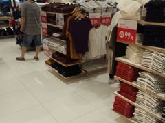 -优衣库(上海金桥国际商业广场店)