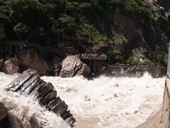 -丽江虎跳峡景区-售票处