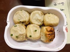 -小杨生煎(金山百联购物中心3楼店)