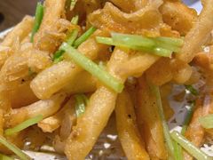 -黄泥岗·地道湖北菜(奥特莱斯店)