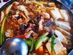 八爪鱼牛肉锅-东吉馆韩式餐厅(八经街总店)