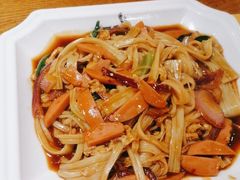 -喝丢一只鞋海鲜烧烤·海肠捞饭(市场店)