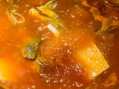 -野山舂·贵州现舂酸汤火锅(鸿通城店)