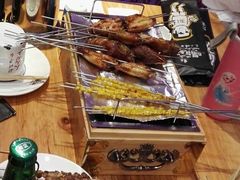-喝丢一只鞋海鲜烧烤·海肠捞饭(东关街店)