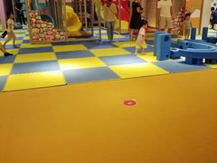 -天空之城欢乐嘉年华苏州店(环球188广场店)