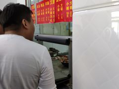 -春雨羊汤店(广开四马路总店)