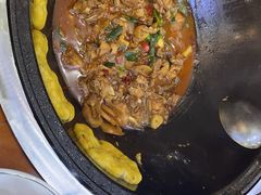 -曹丞相·地锅鸡·地锅鱼(武林店)