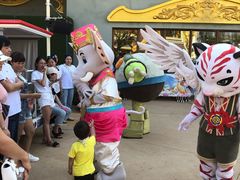 -七彩云南欢乐世界