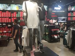 -PUMA品牌自营折扣店(武汉永旺梦乐城店)