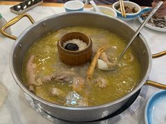 -朴小妹人参鸡汤火锅(长白山万达店)