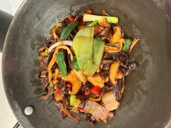 -江渔儿酸菜鱼(映月湖环宇城店)