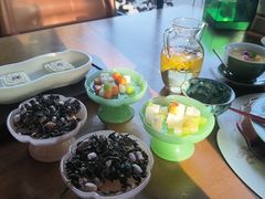 -荷风细雨·中国茶宴(碧云店)