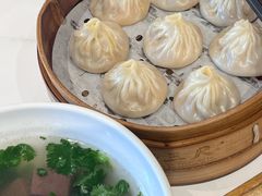 -馋三尺蟹粉小笼(人民广场店)