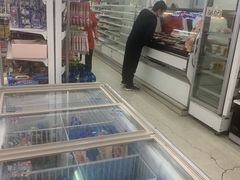 -711便利店(第二儿童医院店)
