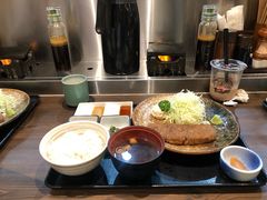 -牛かつもと村(原宿店)
