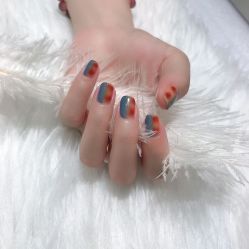 -吉吉靓甲美睫