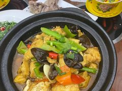-伊源鼎盛餐饮服务有限公司