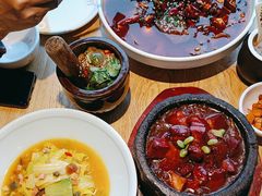 -嫩芽 ·地道重庆菜(十八梯露台夜景店)