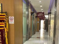 -雅悦齿科(顾村公园店)